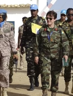 Gen O’Brien on a visit to MINURSO Western Sahara for UNNY.  Photo Credit: UN Multimedia